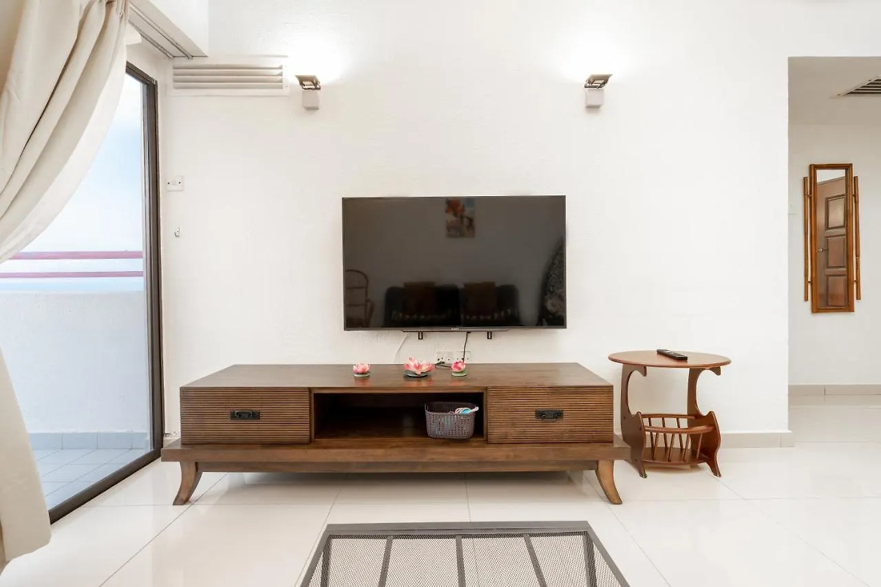 Apartment Deluxe Suite Seaview Batu Ferringhi 2304 - 2 Rooms Malaysia